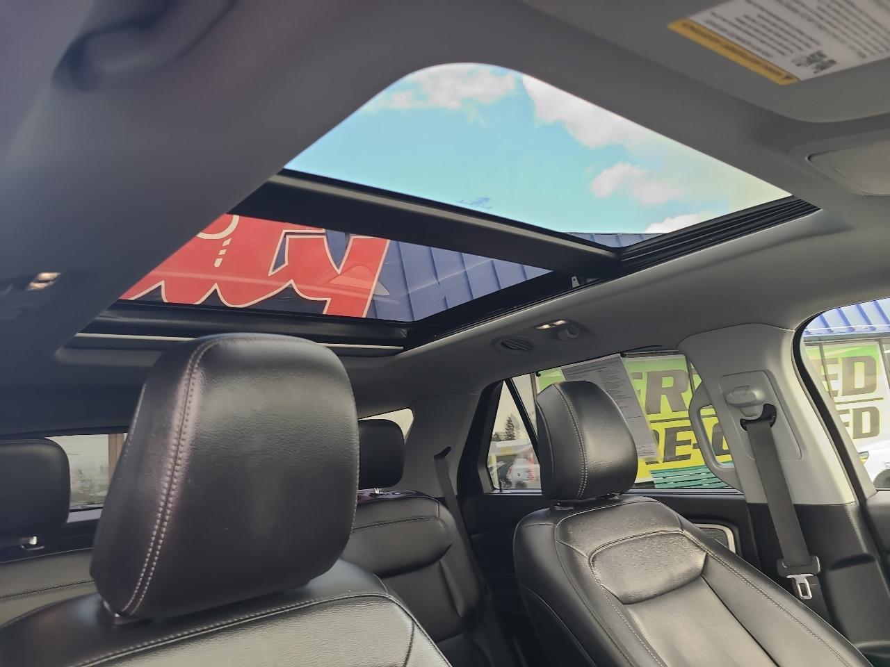 Ford Explorer Limited 4WD 2021