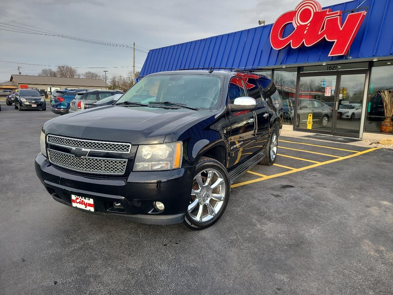 Chevrolet Suburban 4WD 4dr 1500 LTZ 2008