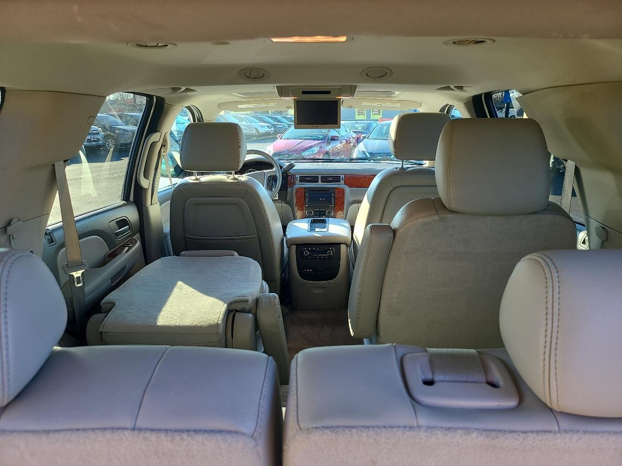 Chevrolet Tahoe 4WD 4dr 1500 LTZ 2011
