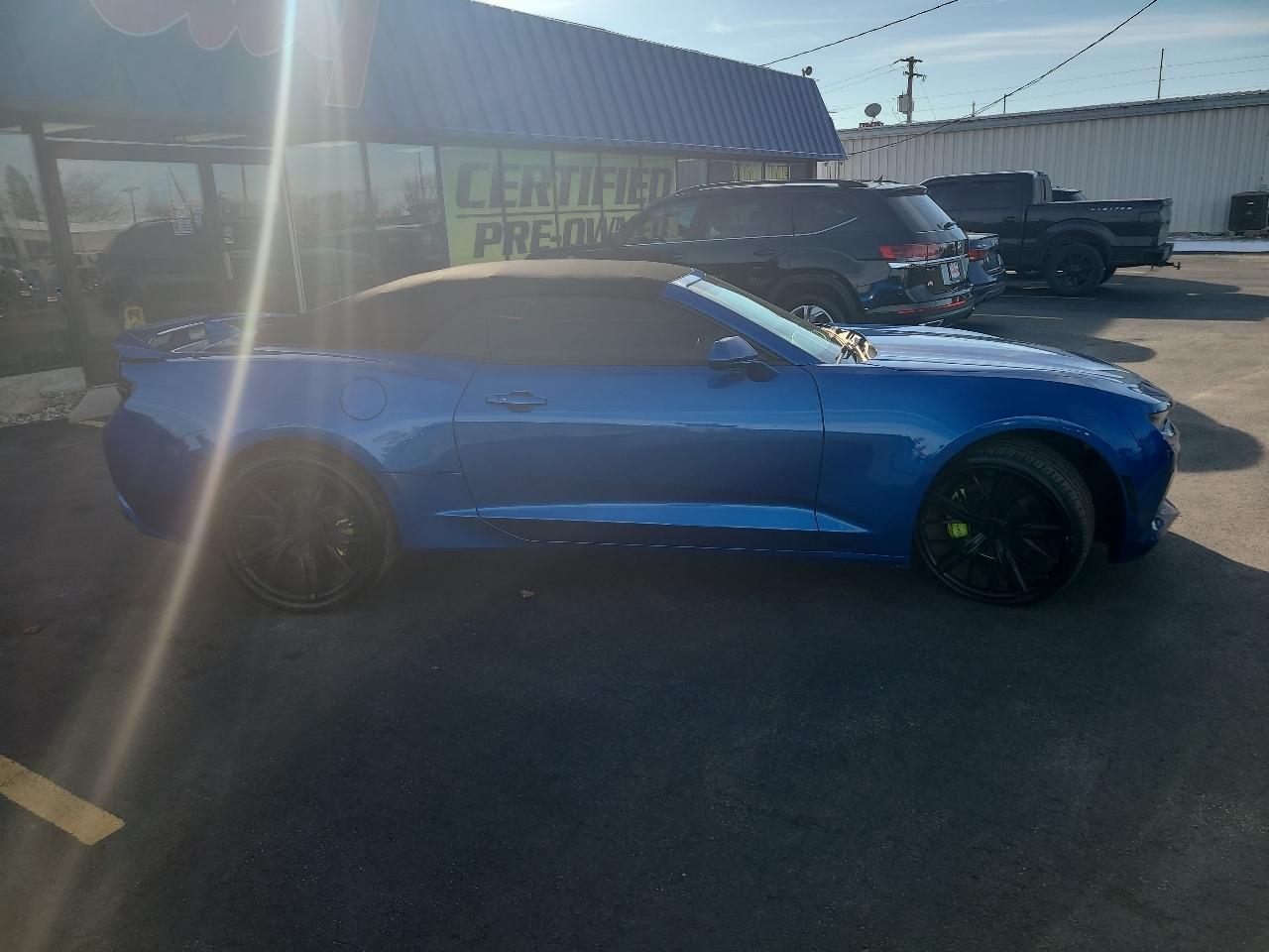 Chevrolet Camaro 2dr Conv 2LT 2017