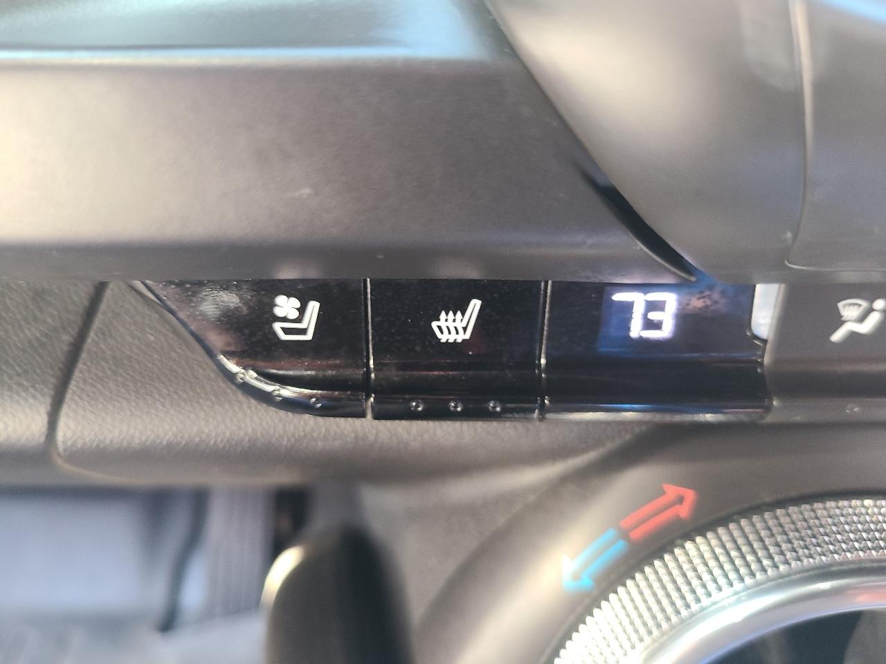 Chevrolet Camaro 2dr Conv 2LT 2017