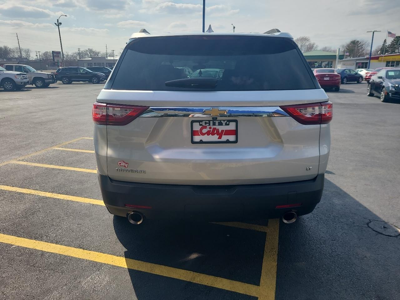 Chevrolet Traverse FWD 4dr LT Cloth w/1LT 2020