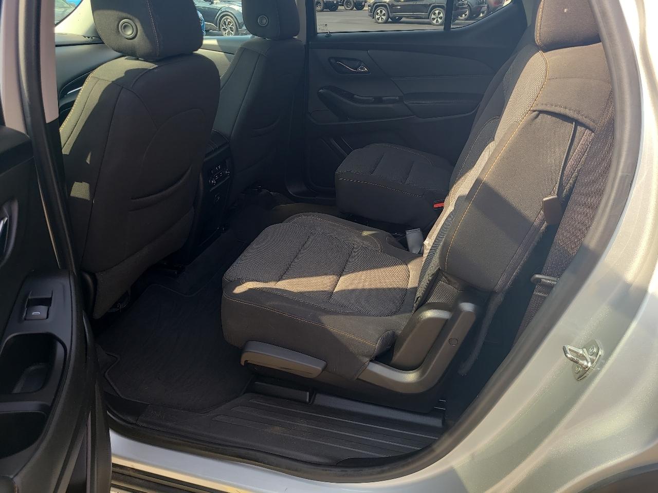 Chevrolet Traverse FWD 4dr LT Cloth w/1LT 2020