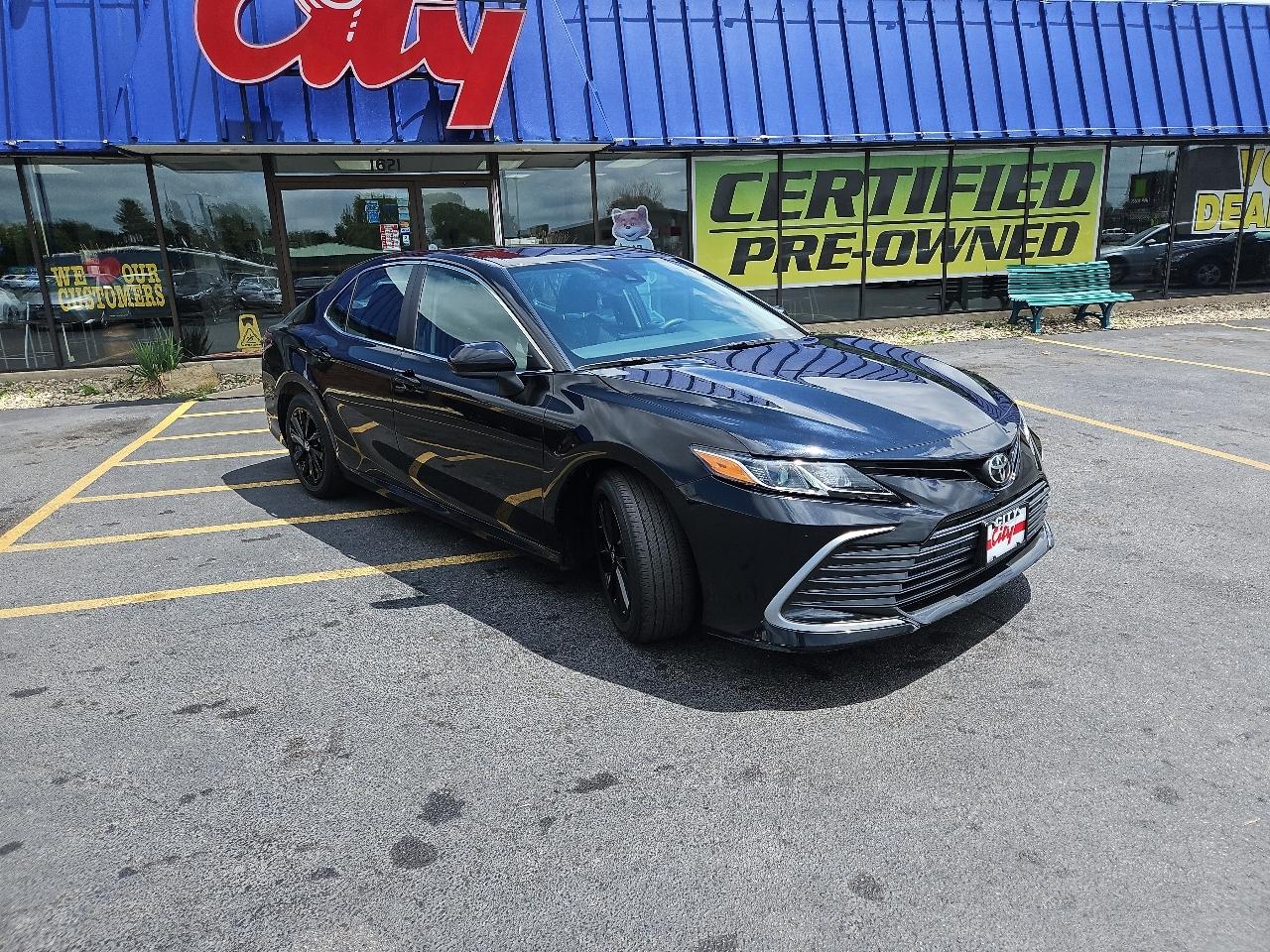Toyota Camry  2022