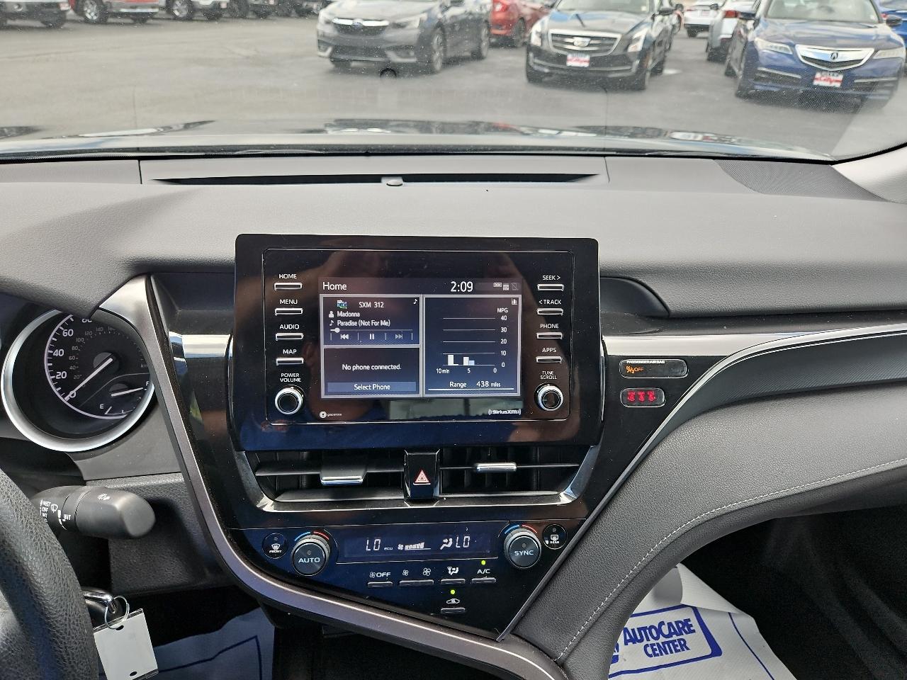 Toyota Camry  2022