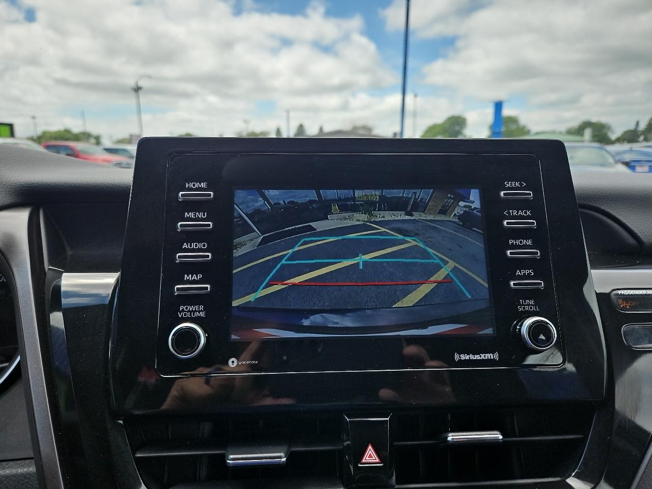 Toyota Camry  2022