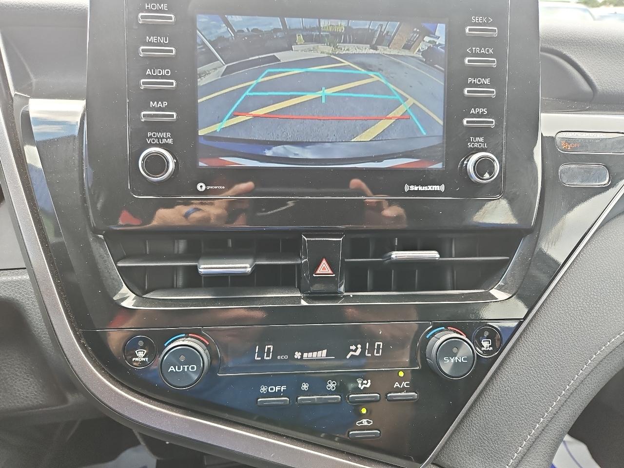 Toyota Camry  2022
