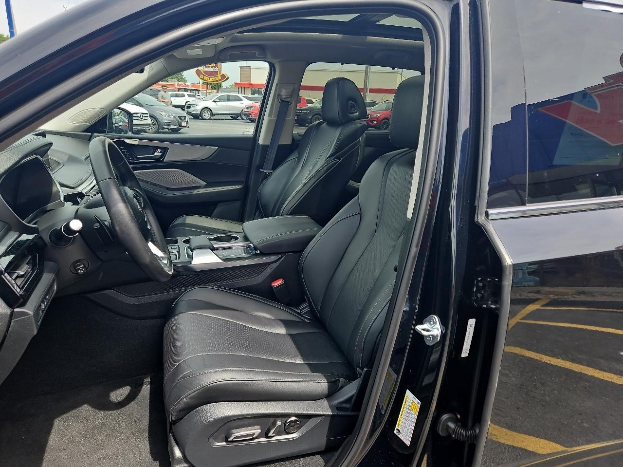 Acura MDX  2024