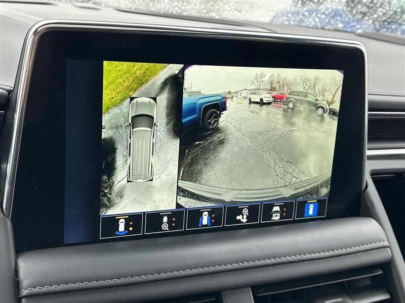 Chevrolet Suburban  2023