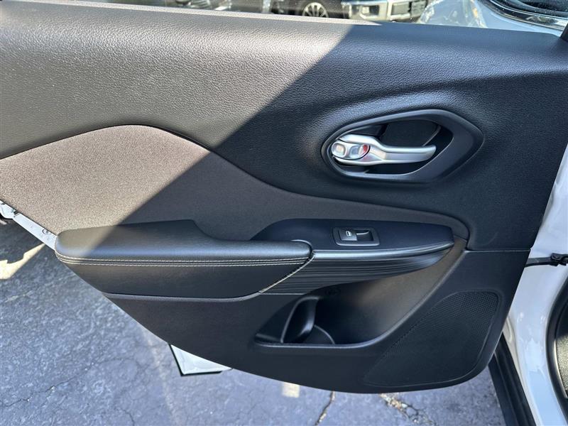 Jeep Cherokee  2016 Jeep Cherokee  2016