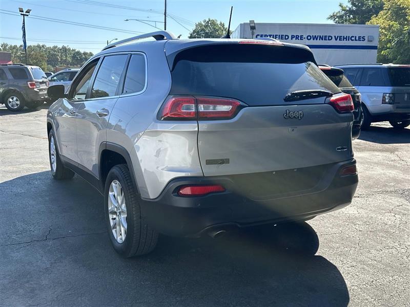 Jeep Cherokee  2018