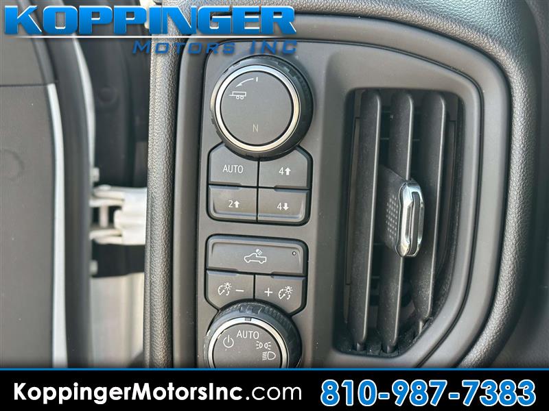 2020 Chevrolet Silverado 1500 4WD Crew Cab 147" Custom Trail Boss