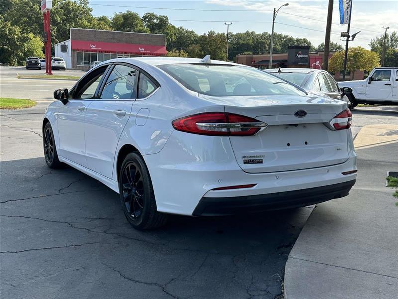Ford Fusion  2019