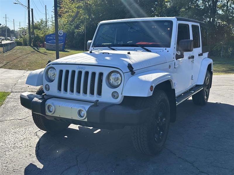 2017 Jeep Wrangler Unlimited Sahara photo 5