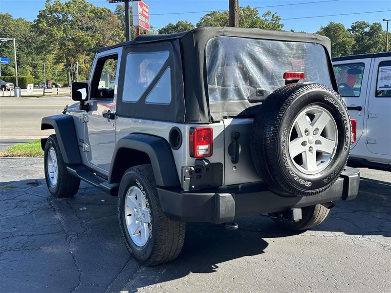 2017 Jeep Wrangler Sport photo 3