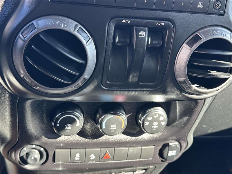 2017 Jeep Wrangler Sport photo 16