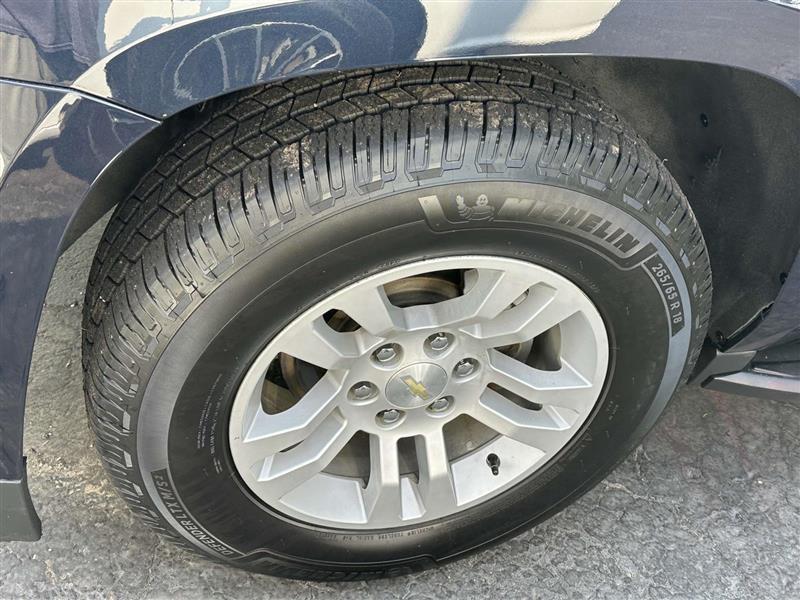 Chevrolet Suburban  2020