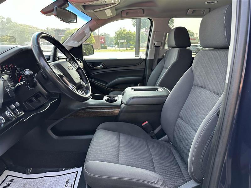 Chevrolet Suburban  2020