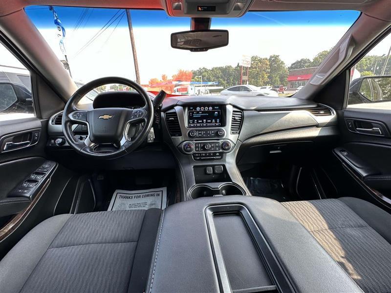 Chevrolet Suburban  2020