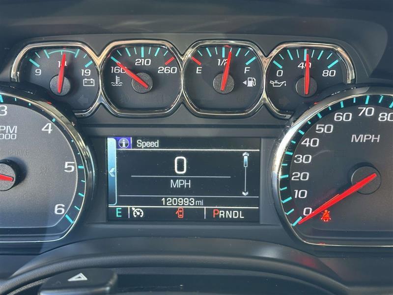 Chevrolet Suburban  2020