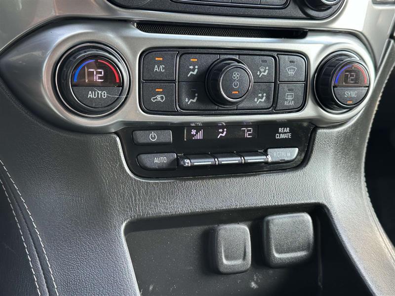 Chevrolet Suburban  2020