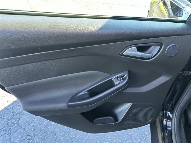 Ford Focus  2016 Ford Focus  2016