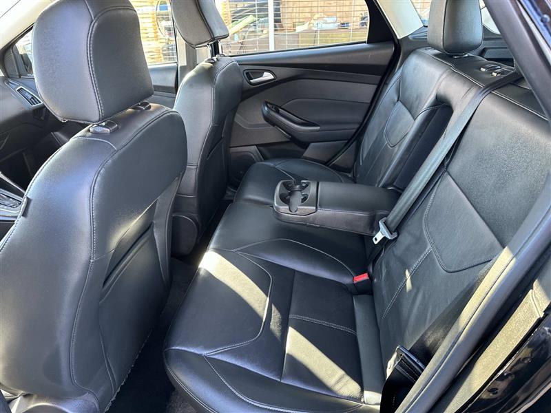 Ford Focus  2016 Ford Focus  2016