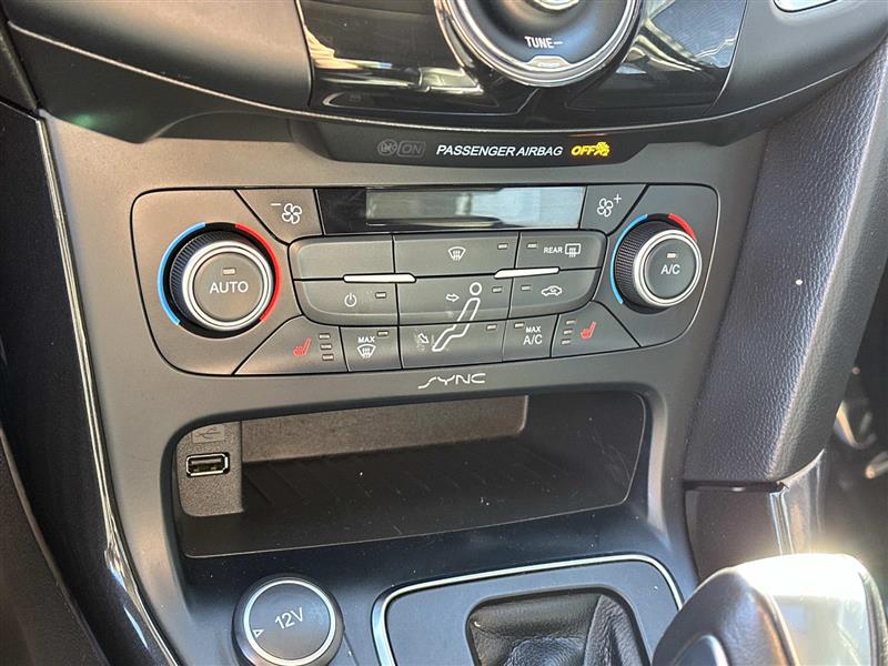 Ford Focus  2016 Ford Focus  2016