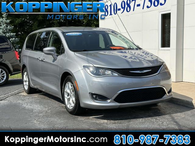 2018 Chrysler Pacifica Touring Plus FWD