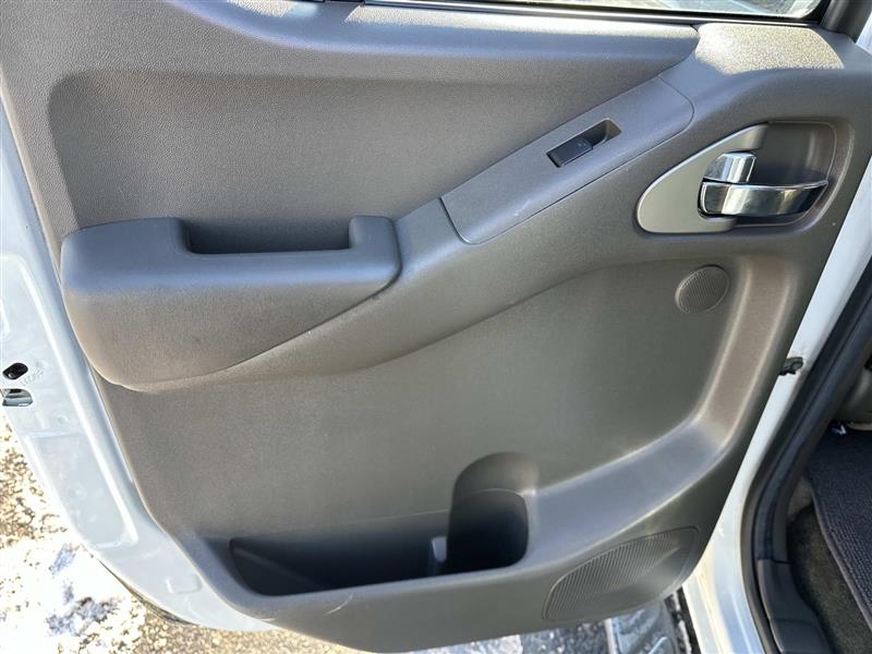 Nissan Frontier  2017