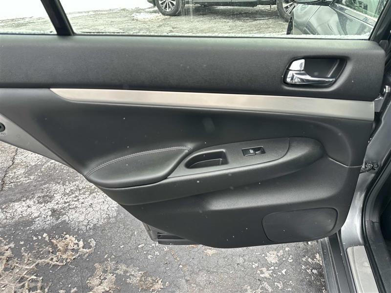 Infiniti G Sedan  2013