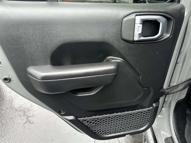 Jeep Gladiator  2020