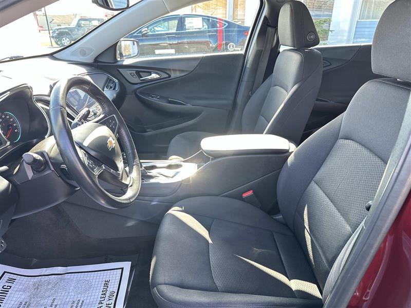 Chevrolet Malibu  2016