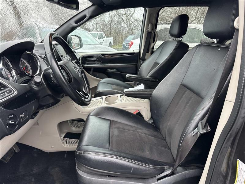 Dodge Grand Caravan  2020