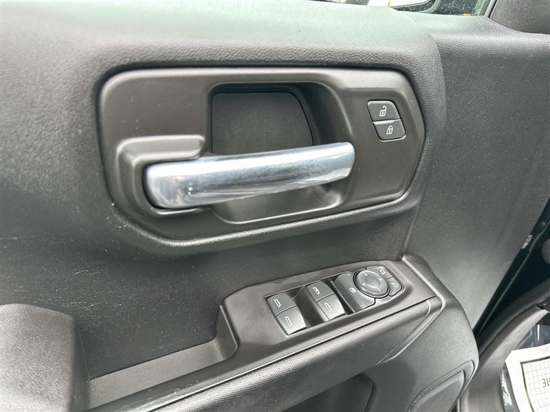 Chevrolet Silverado 1500  2021