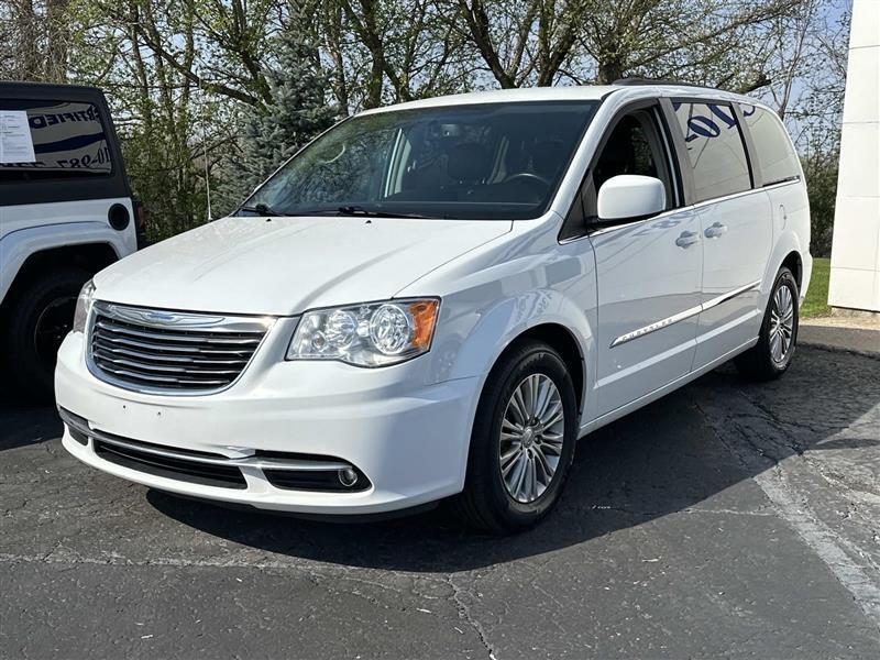 Chrysler Town & Country  2016