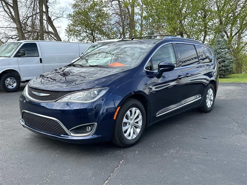 Chrysler Pacifica  2018