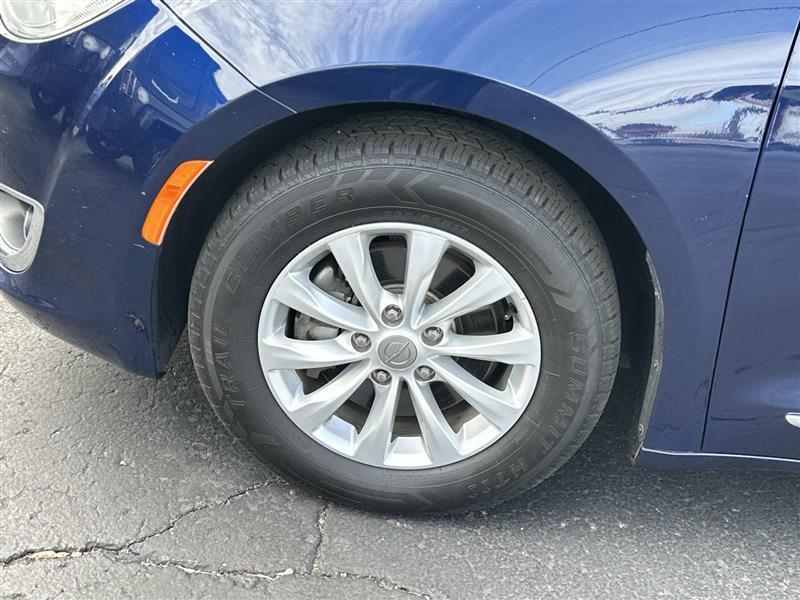 Chrysler Pacifica  2018