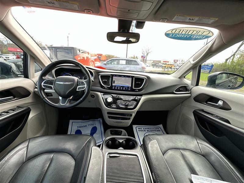 Chrysler Pacifica  2018