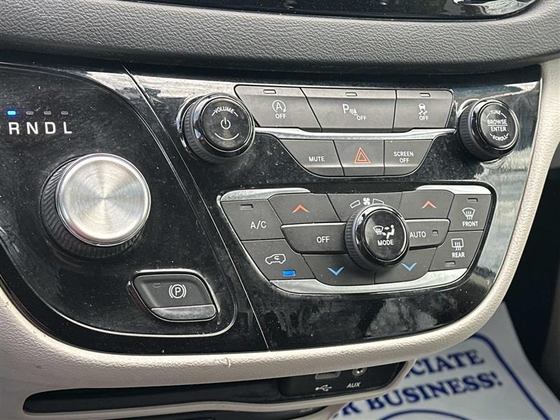 Chrysler Pacifica  2018