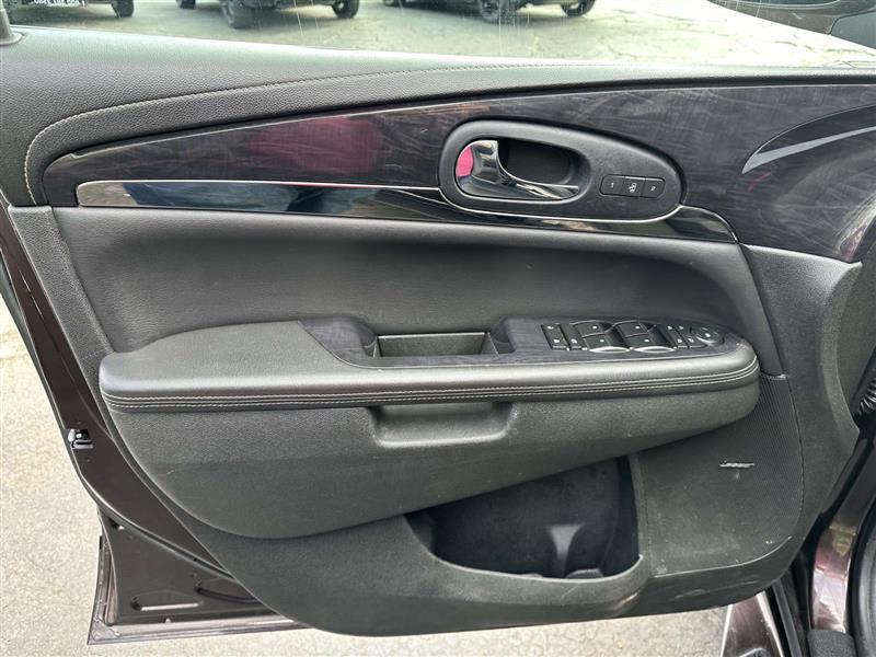 Buick Enclave  2016