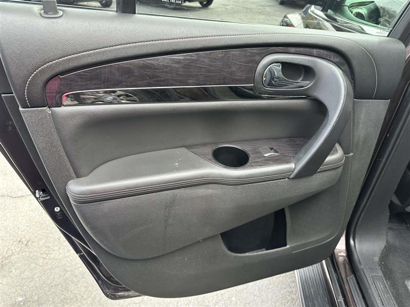 Buick Enclave  2016