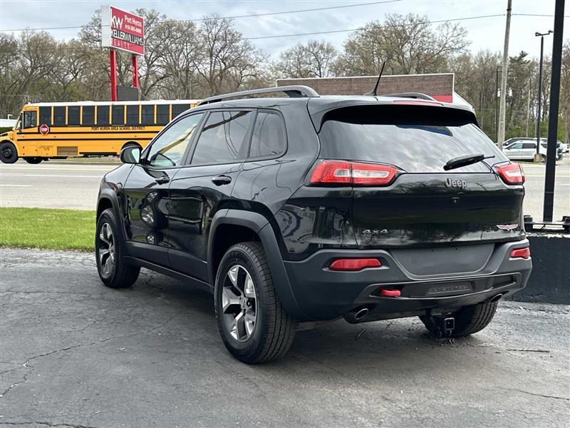 Jeep Cherokee  2015