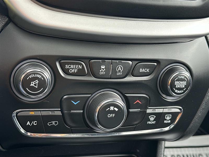 Jeep Cherokee  2015