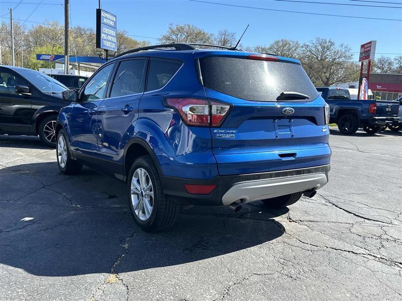 Ford Escape  2017