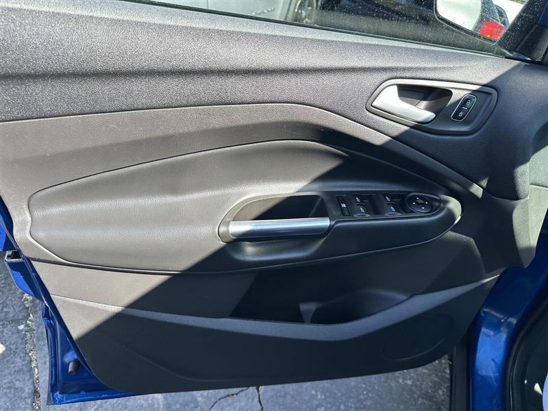 Ford Escape  2017