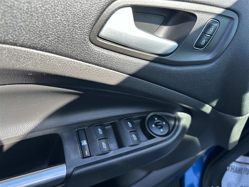 Ford Escape  2017