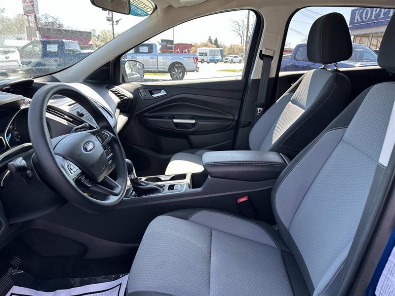 Ford Escape  2017