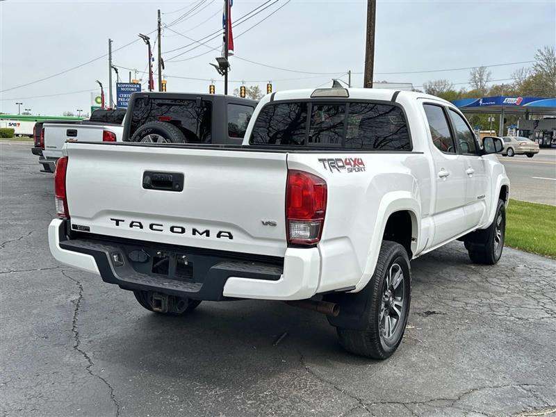 Toyota Tacoma  2016