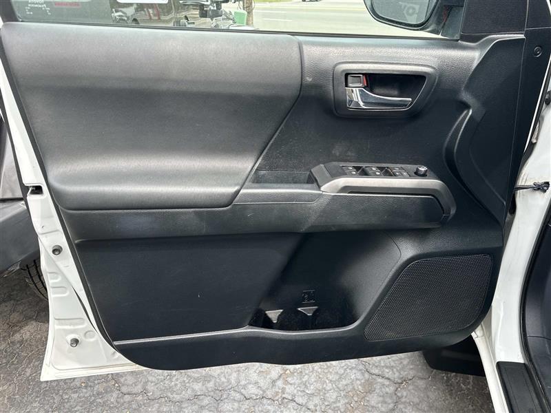 Toyota Tacoma  2016